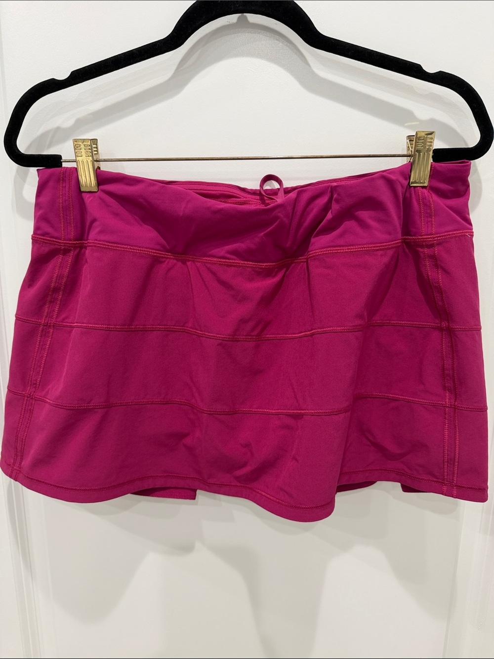 lululemon athletica Magenta Athletic Skort